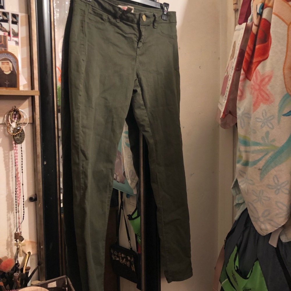 Olive Jeans Size 6